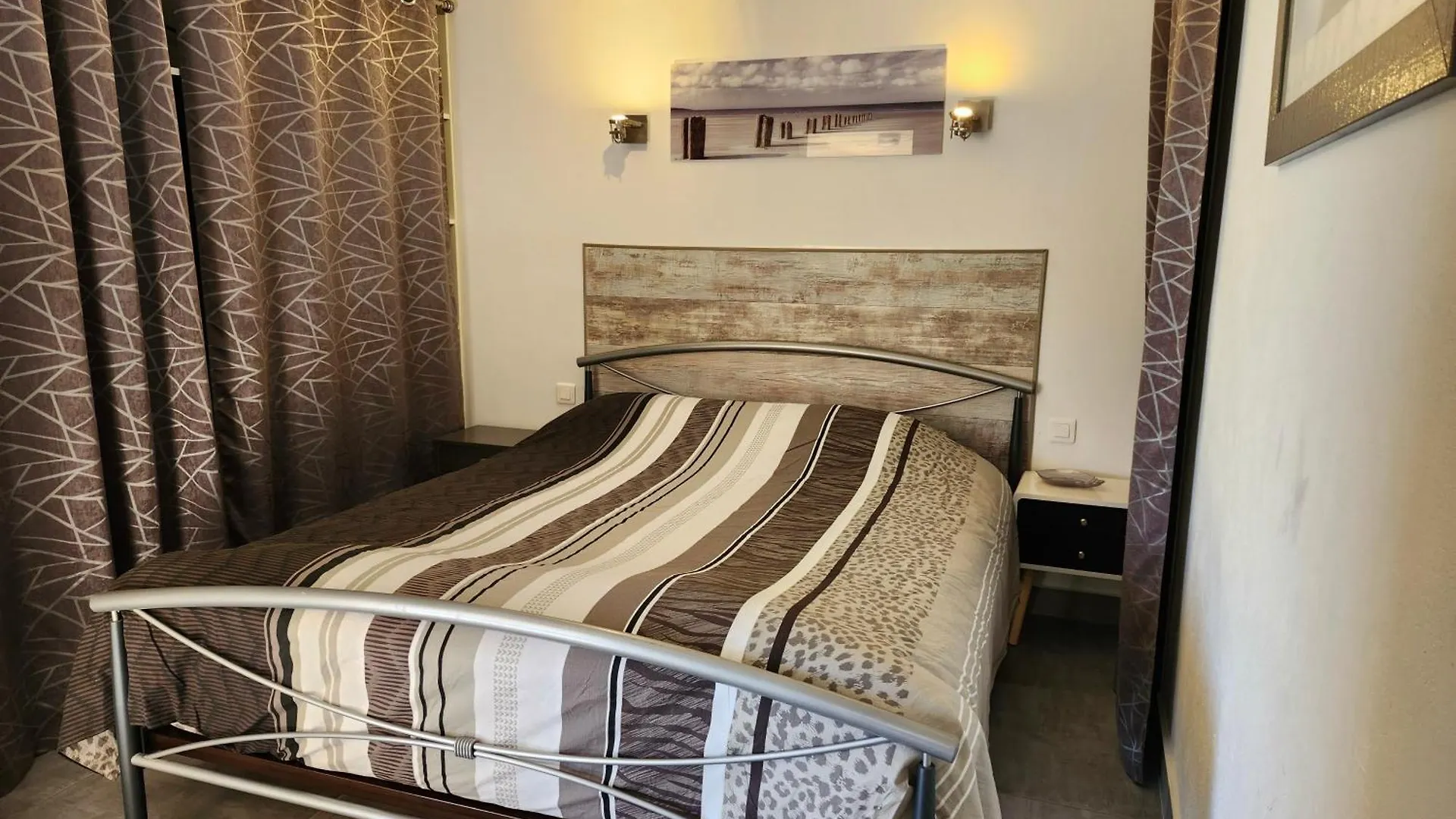 Appartement Rez De Jardin Dans Villa Vue Mer Cavalaire-sur-Mer 0*,  France